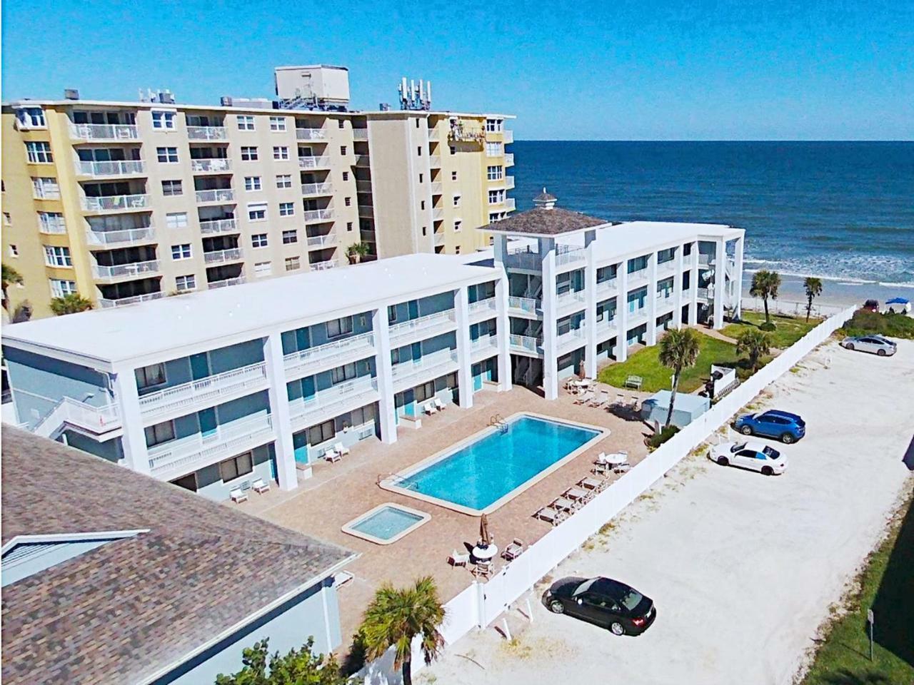 Coastal Waters Hotel นิวสเมอร์นาบีช ภายนอก รูปภาพ